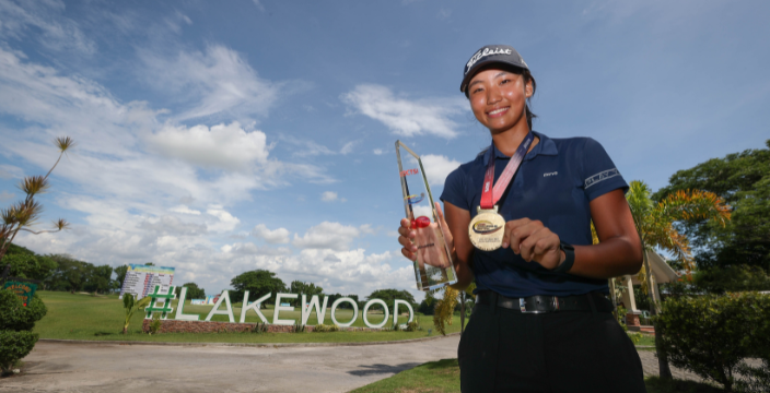 Junior golfer shines as Lee humbles Ikeda in playoff Junior golfer shines as Lee humbles Ikeda in playoff